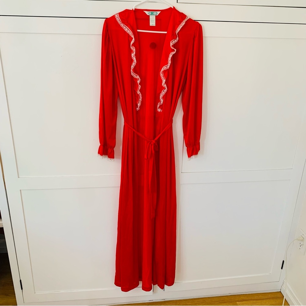 Vintage Sears JR Red Light Weight Puff Sleeve Lae Robe Size 11